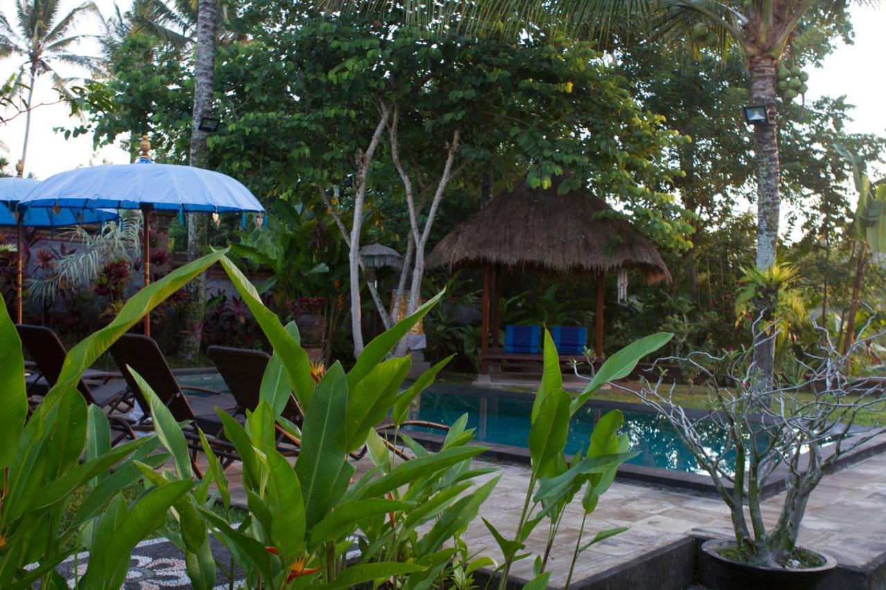 Rumah Sungai Villa Ubud  Exterior photo