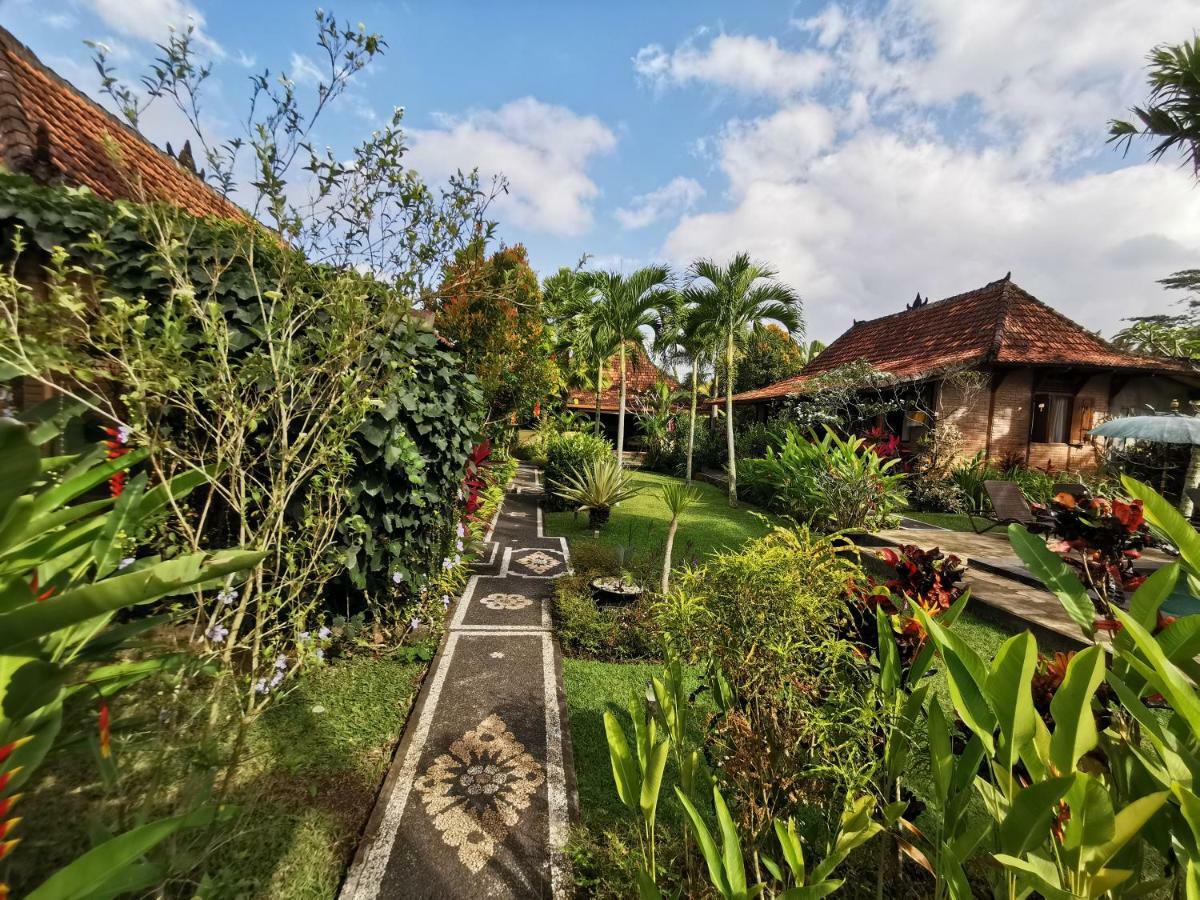 Rumah Sungai Villa Ubud  Exterior photo